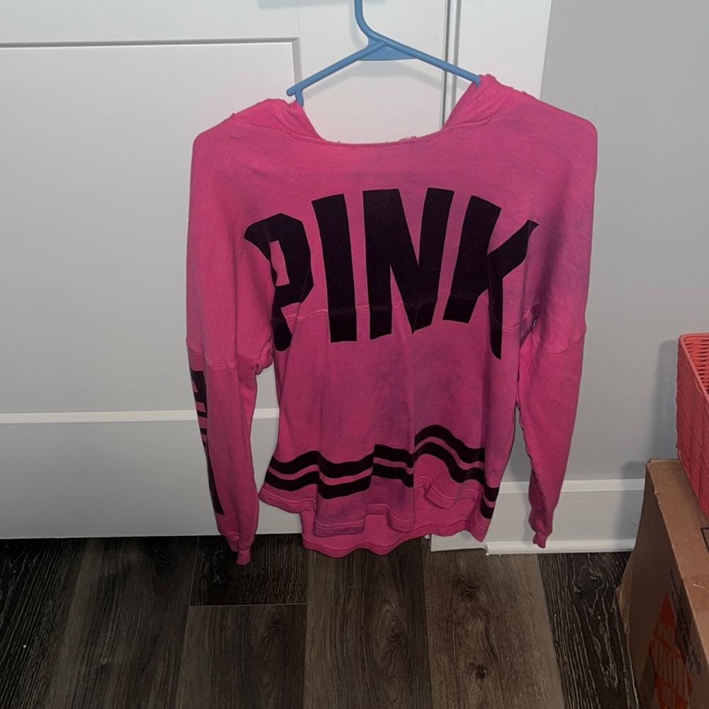 pink sweatshirt with hood
